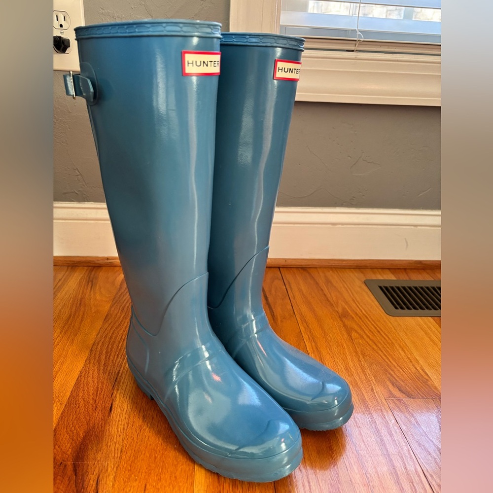Hunter Tall Classic Blue Boots